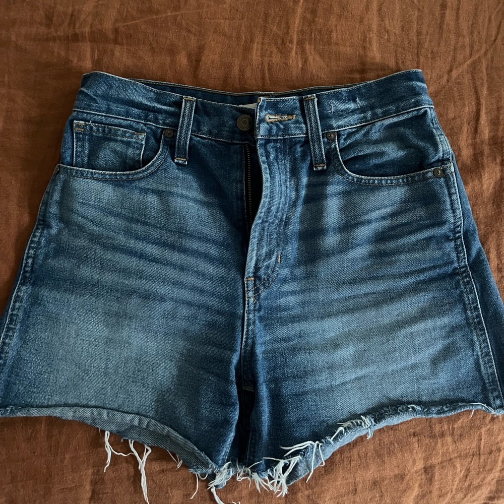 Jcrew Perfect Jean Short, size 25